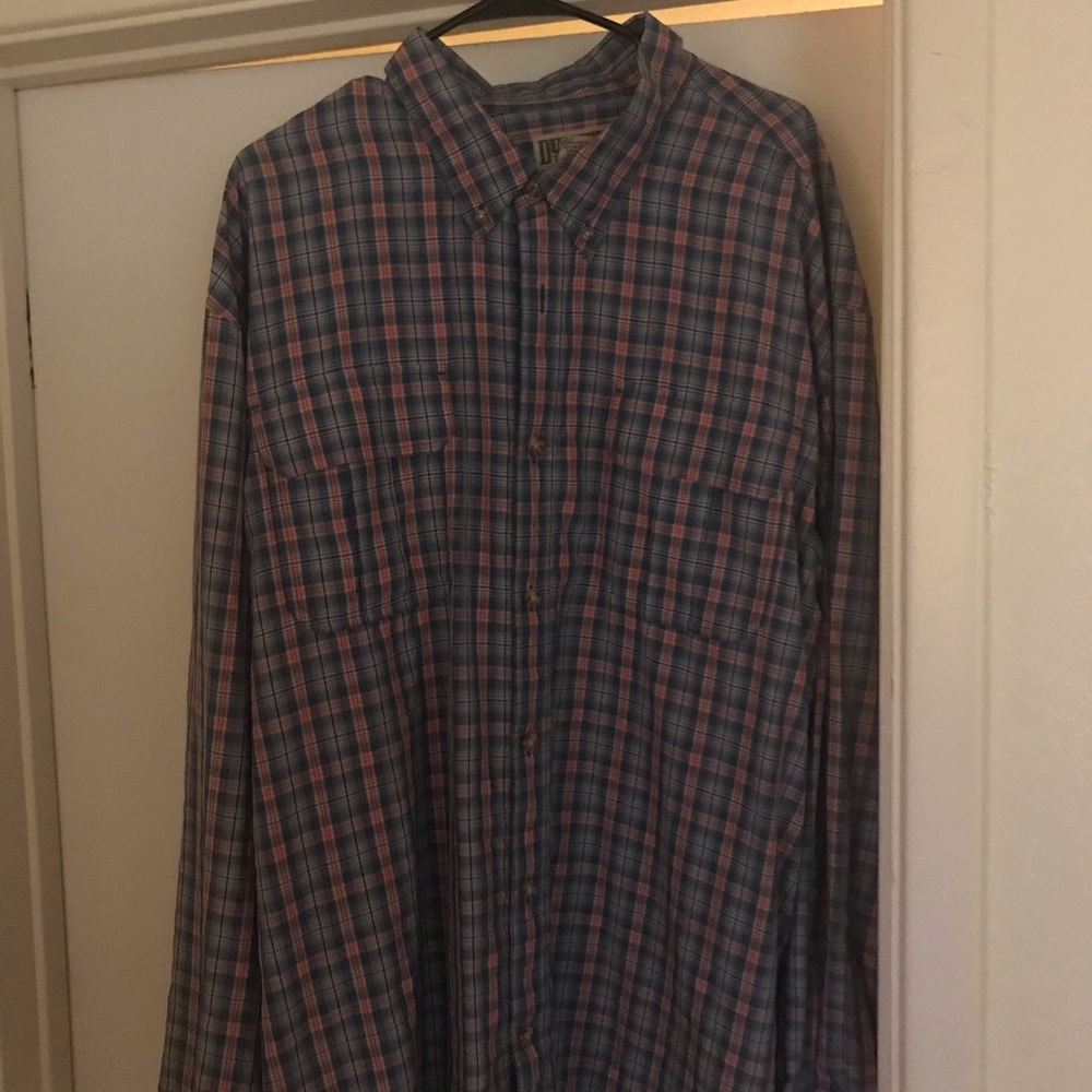 Armachillo shirt — Summer clear out